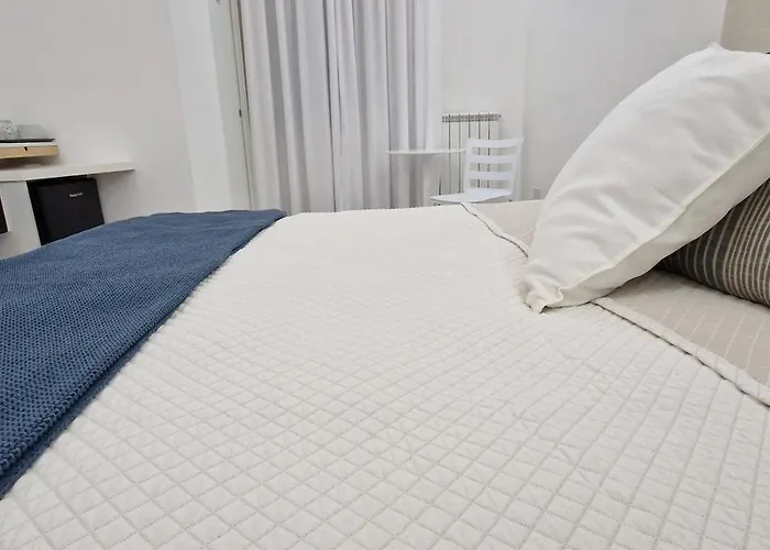 Hg White بيت ضيافة نابولي