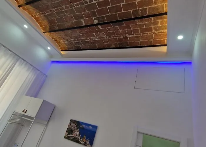 Hg White بيت ضيافة