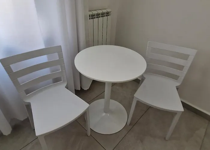 Hg White بيت ضيافة نابولي