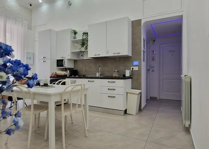 Hg White بيت ضيافة نابولي