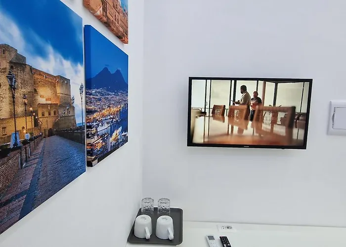 Hg White Konukevi Napoli